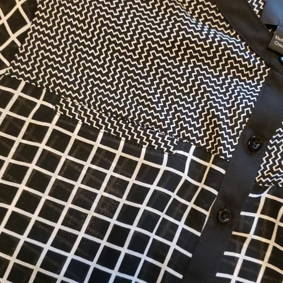 Greylin b/w windowpane button down blouse - Picture 2 of 4